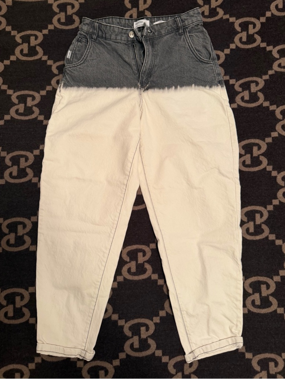Bershka Two-Tone Dip-Dye Women’s Mom Jeans - Black & Cream